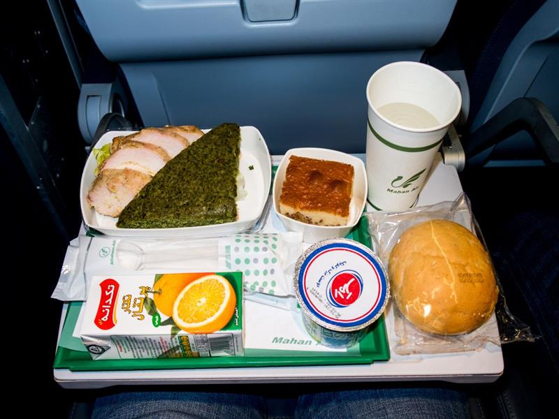 سرو غذا در هواپیما
