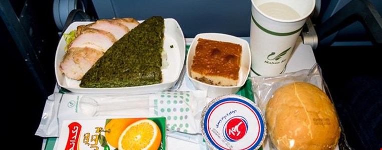 سرو غذا در هواپیما